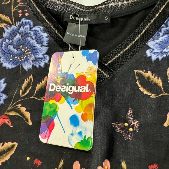 New with tags Desigual 3/4 length sleeve shirt top made Spain Floral Flowers - Picture 5 of 7